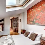 259 Suite Suzy - Superb Duplex In Paris