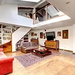 259 Suite Suzy - Superb Duplex In Paris